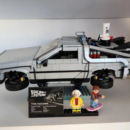 De Volta para o Futuro - DMC De Lorean (1872 peças)