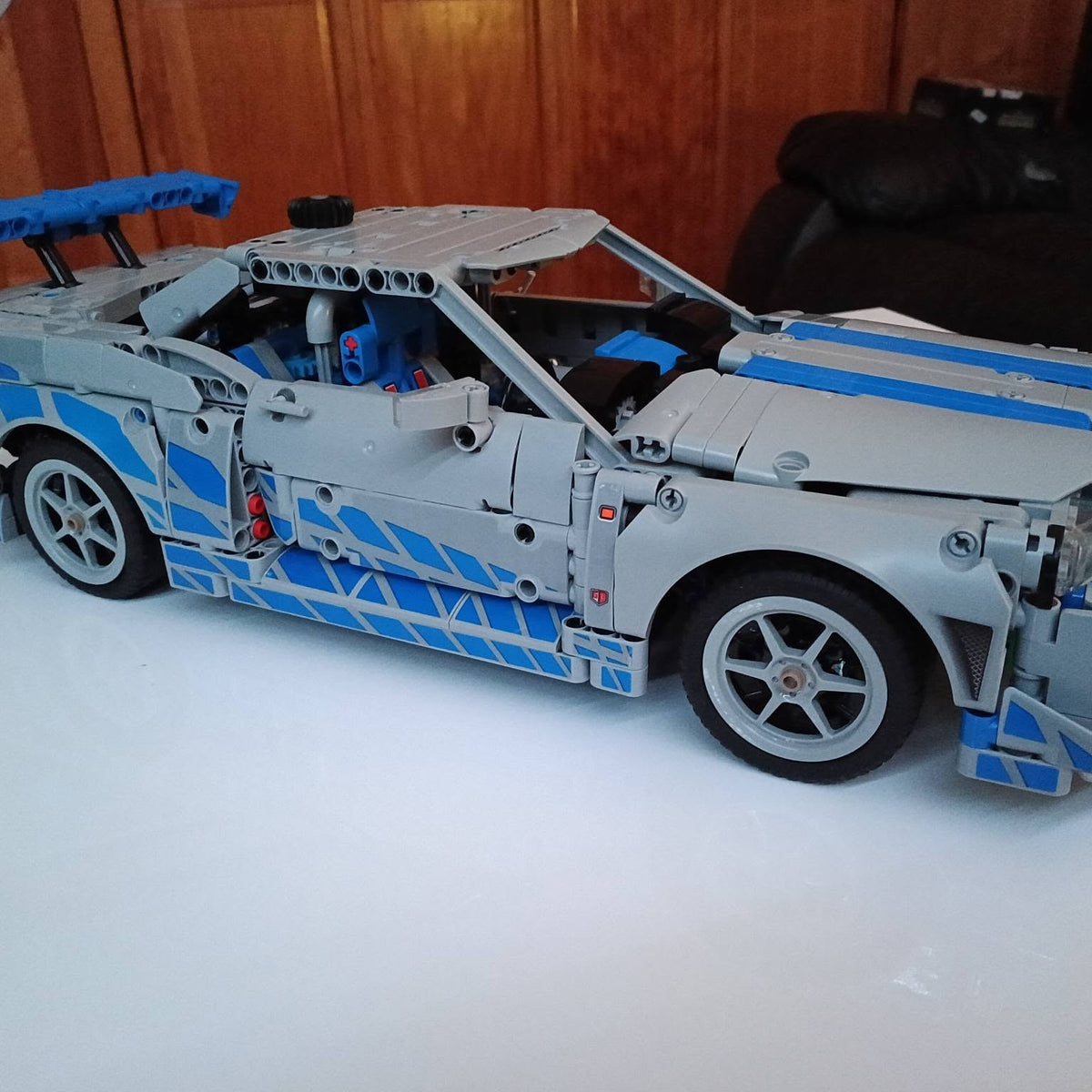 Nissan Skyline GT-R R34 - Velozes e Furiosos (1410 peças)