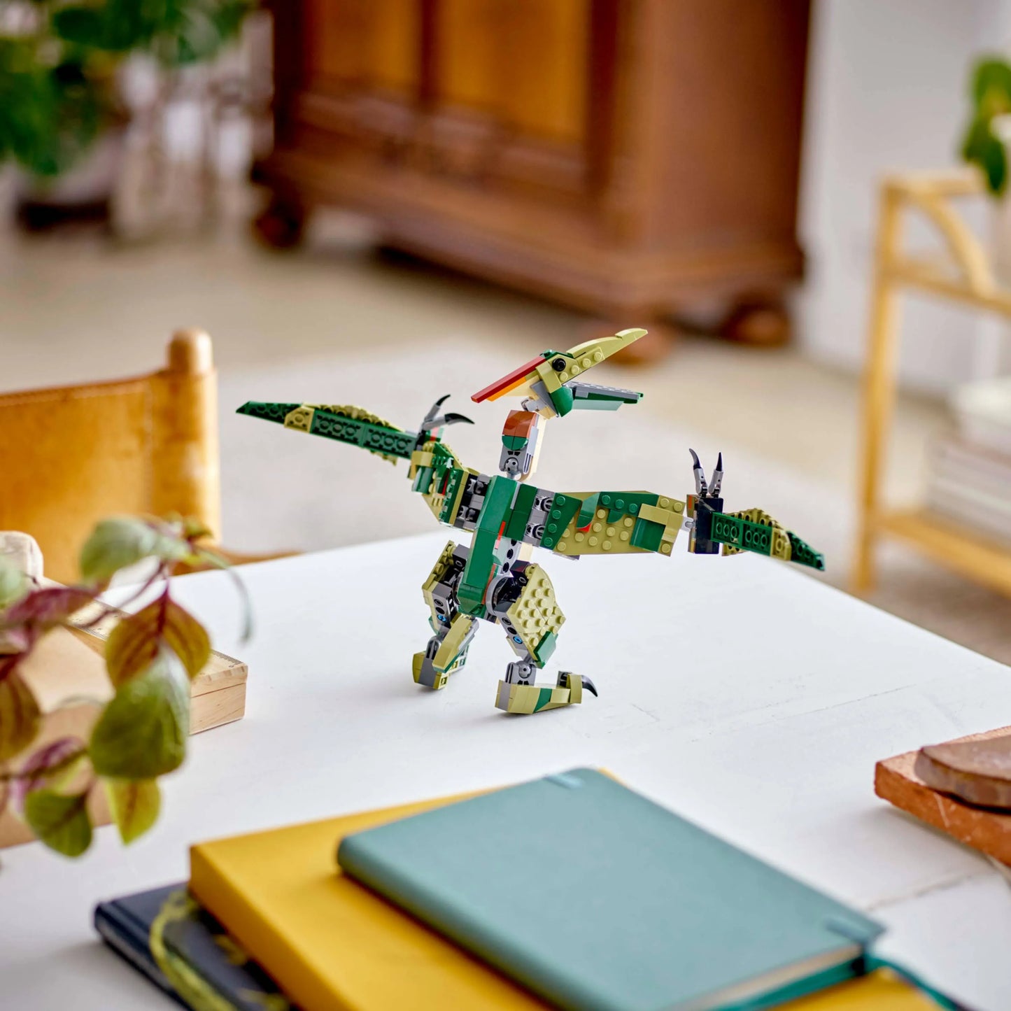 LEGO - Tiranossauro Rex - 3 em 1 (626 peças)