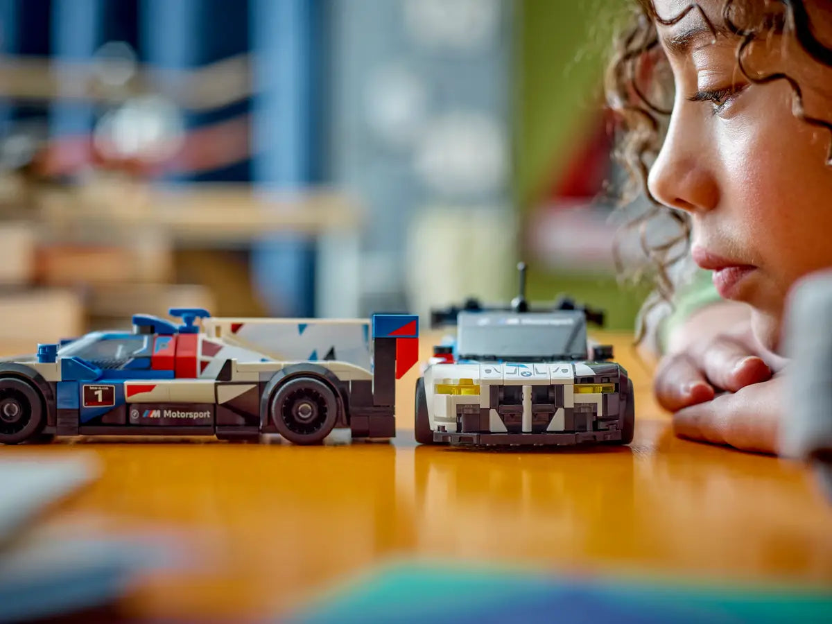 LEGO - Carros de Corrida BMW M4 GT3 e BMW M Hybrid V8 - A minha loja