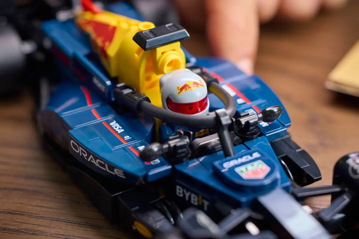 LEGO - Carro de Corrida Oracle Red Bull Racing - A minha loja