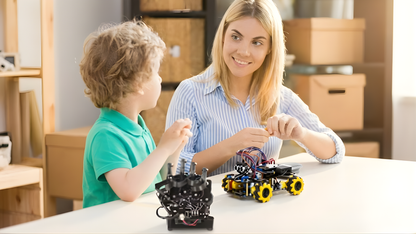 The Kinetic Commander: Carro Controlado por Luva (Kit Arduino)