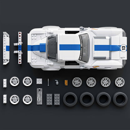 Hot Wheels - Corvette Grand Sport (918 peças)