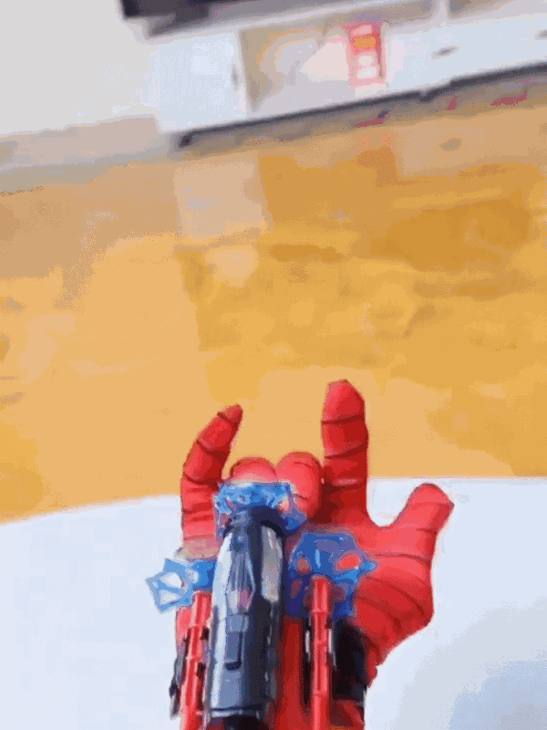 Brinquedo Lançador Infantil de Dardos Interativo - acao_01.gif