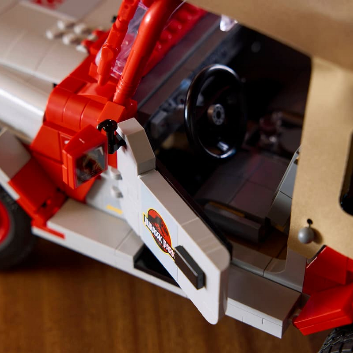 Jurassic Park - Jeep Wrangler (1924 peças)