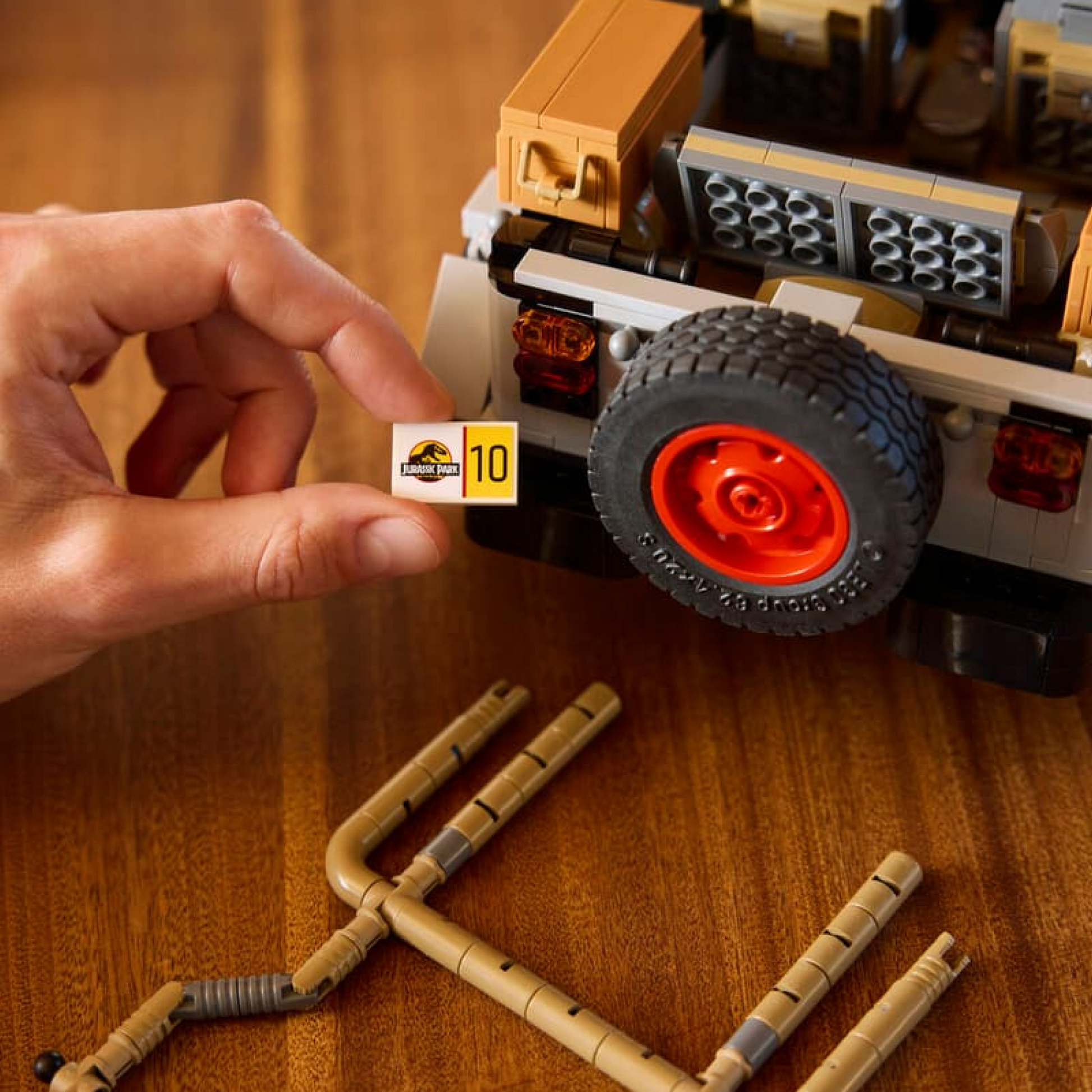 Jurassic Park - Jeep Wrangler (1924 peças)